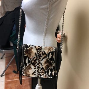 Zara basic genuine black leather shoulder purse